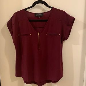Sweet Wanderer top, burgundy, size medium (may fit small)